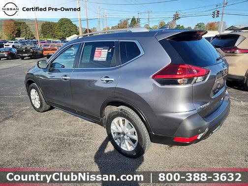 2020 Nissan Rogue SV