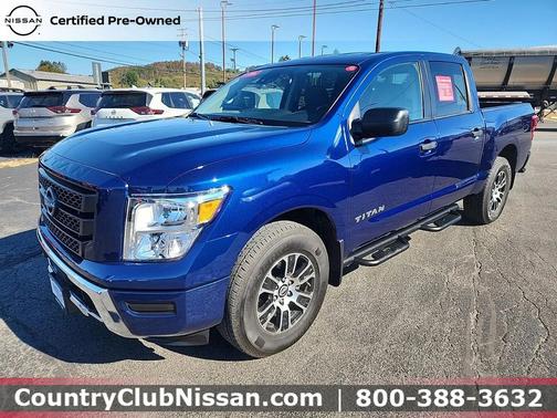 2024 Nissan Titan SV