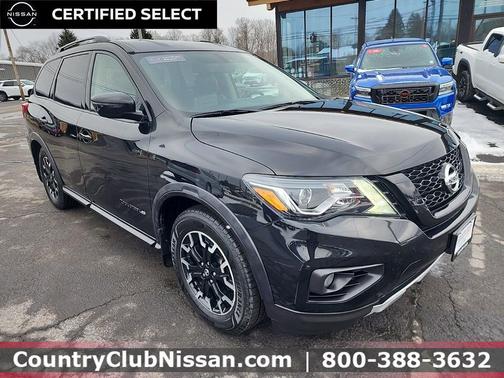 2019 Nissan Pathfinder SV