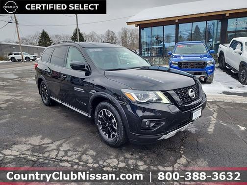 2019 Nissan Pathfinder SV