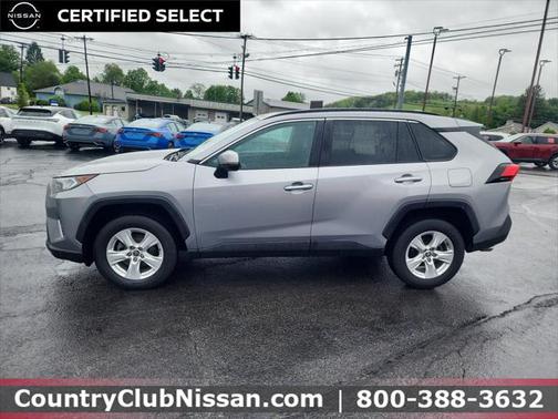 2021 Toyota RAV4 XLE