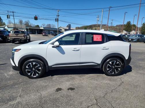 Fresh Powder 2025 Nissan Kicks SV