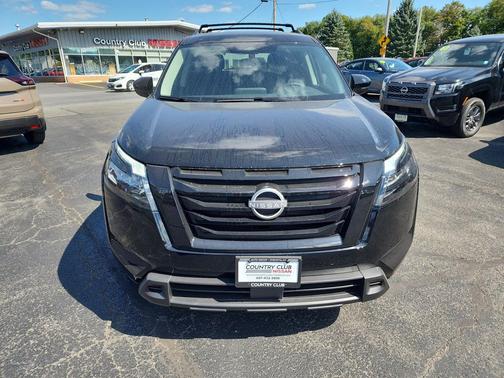 2025 Nissan Pathfinder SV 4WD