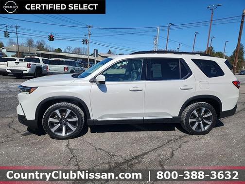 Platinum White Pearl 2023 Honda Pilot AWD Elite