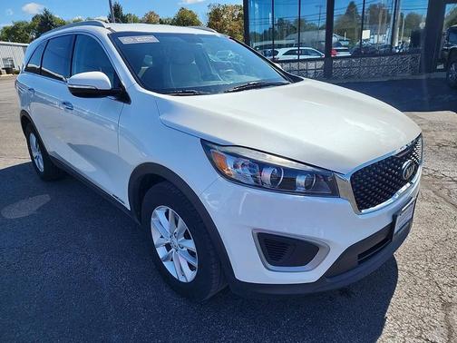 2017 Kia Sorento LX