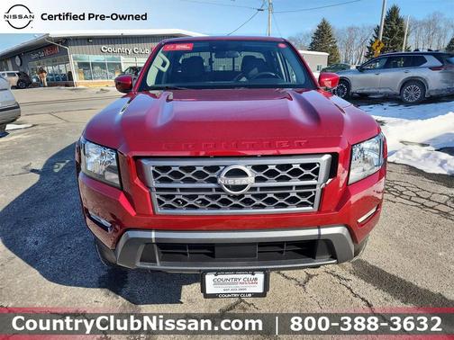 2023 Nissan Frontier SV