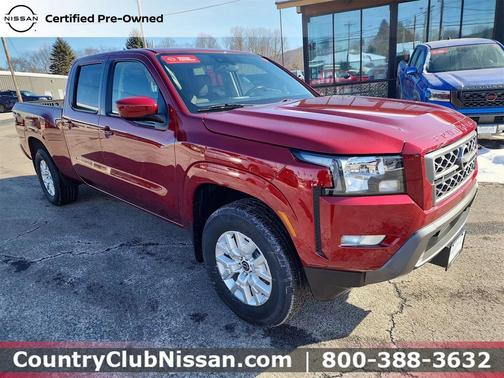 2023 Nissan Frontier SV