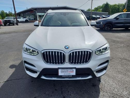 Mineral White Metallic 2021 BMW X3 xDrive30i