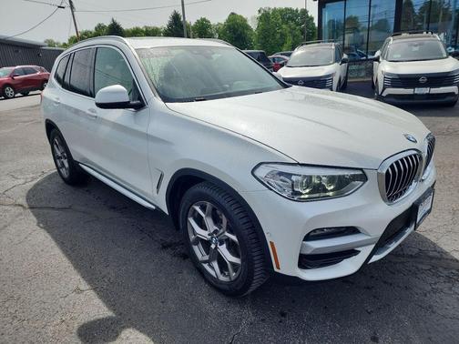 Mineral White Metallic 2021 BMW X3 xDrive30i