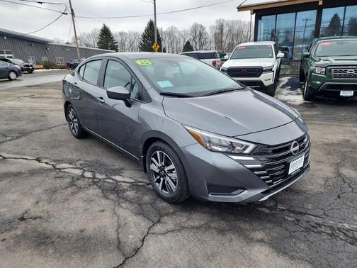 2025 Nissan Versa 1.6 SV