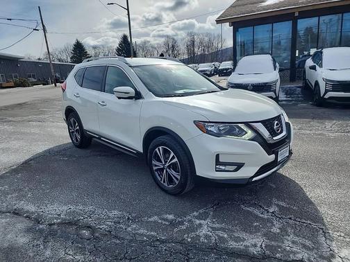 2017 Nissan Rogue SL