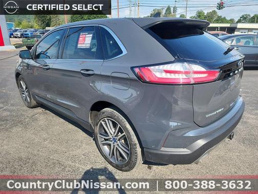 2021 Ford Edge Titanium