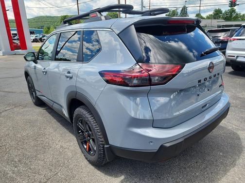 Boulder Gray Pearl 2026 Nissan Rogue Rock Creek