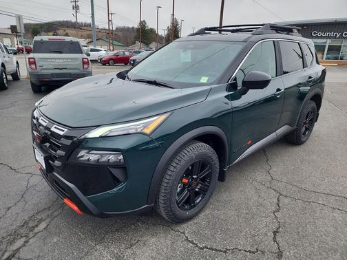 2026 Nissan Rogue Rock Creek