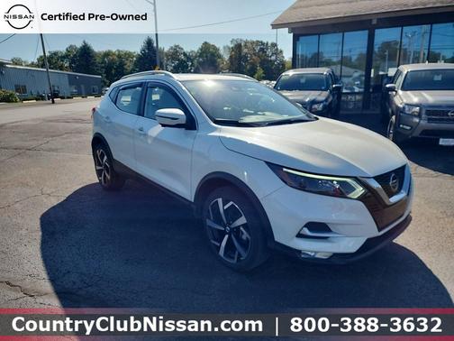2022 Nissan Rogue Sport SL