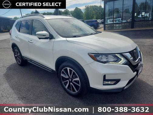 Pearl White Tricoat 2019 Nissan Rogue SL