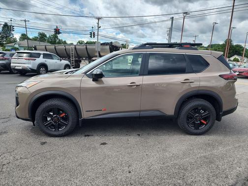 DK TN 2026 Nissan Rogue Rock Creek