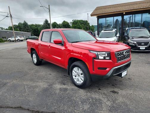 Red Alert 2022 Nissan Frontier SV