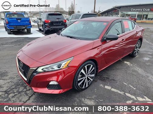 2022 Nissan Altima SR Intelligent AWD