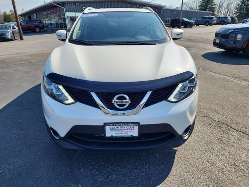 2017 Nissan Rogue Sport SV