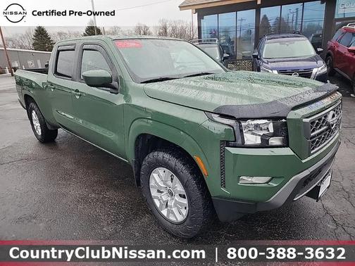 2023 Nissan Frontier SV