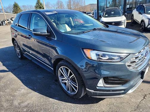 Baltic Sea Green 2019 Ford Edge Titanium