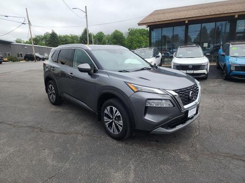 Gun Metallic 2021 Nissan Rogue SV