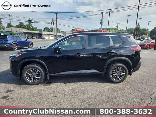 Super Black 2023 Nissan Rogue S