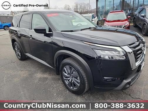 2024 Nissan Pathfinder S 4WD