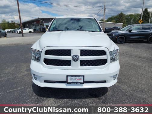 Bright White Clearcoat 2018 RAM 1500 Tradesman/Express