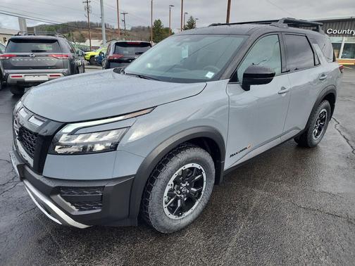 2025 Nissan Pathfinder Rock Creek 4WD