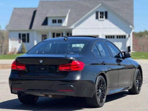 Black 2018 BMW 330 i xDrive