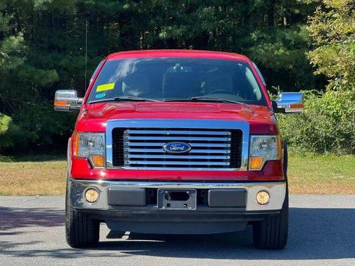 Red 2012 Ford F-150 XLT