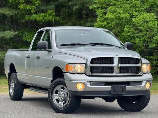 Silver 2004 Dodge Ram 2500 SLT