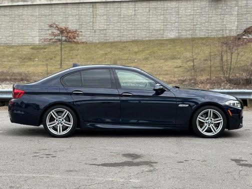 Blue 2015 BMW 550 i xDrive