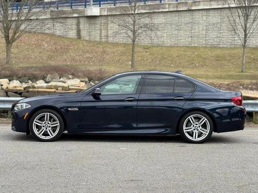 Blue 2015 BMW 550 i xDrive