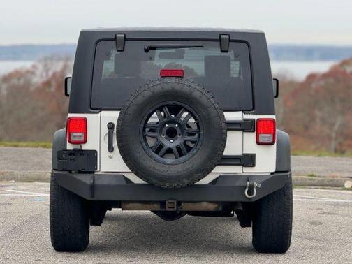 White 2009 Jeep Wrangler X