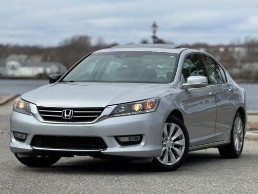 Silver 2013 Honda Accord EX-L