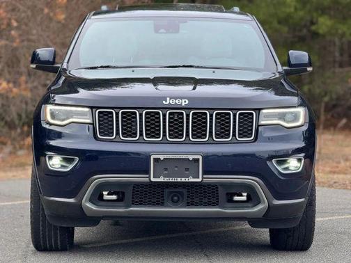 Blue 2018 Jeep Grand Cherokee Limited