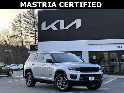 2024 Jeep Grand Cherokee 4xe Trailhawk