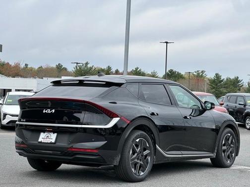 2025 Kia EV6 Light Long Range