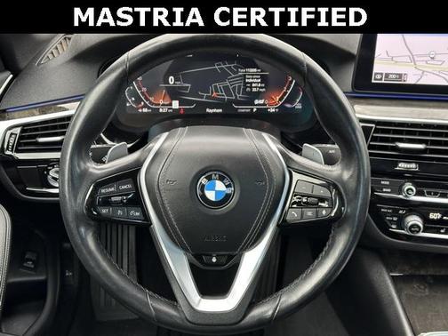 2022 BMW 530 i xDrive