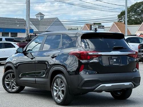 2023 Kia Seltos LX