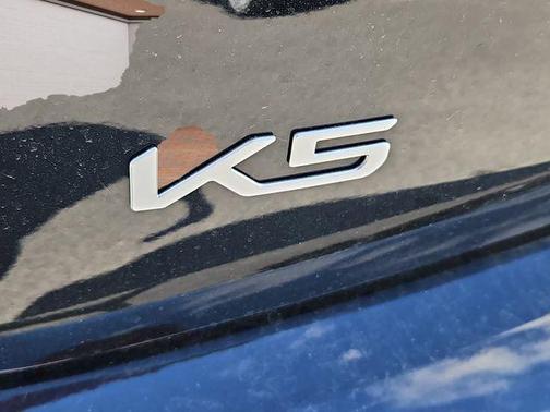 Aurora Black Pearl 2026 Kia K5 LXS