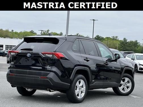 2021 Toyota RAV4 Hybrid LE
