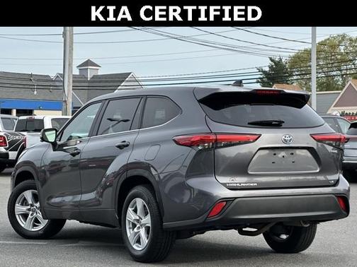 2023 Toyota Highlander Hybrid LE