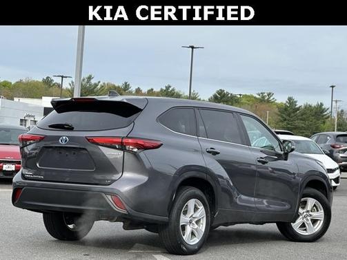 2023 Toyota Highlander Hybrid LE