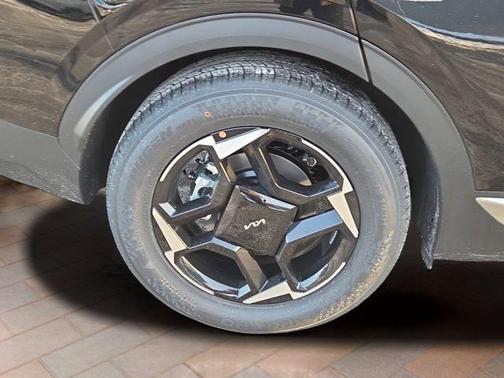 Ebony Black 2026 Kia Sportage EX