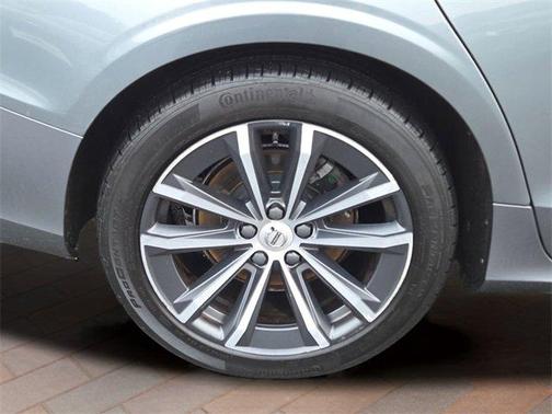 2021 Volvo S60 T5 Momentum