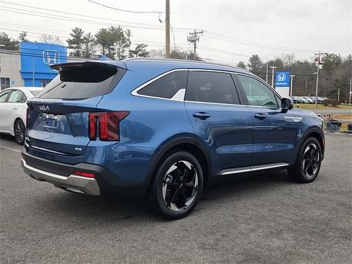 2025 Mazda CX-90 Premium